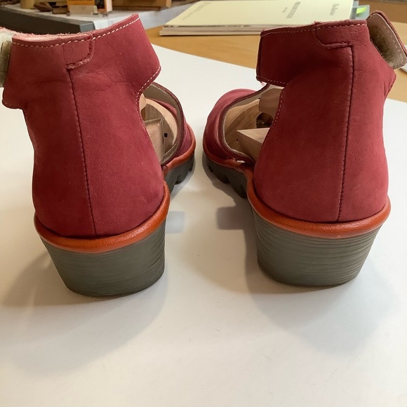 FLY LONDON Rust 'Piat' Platform Wedge Sandals Size 39 - Picture 7 of 13
